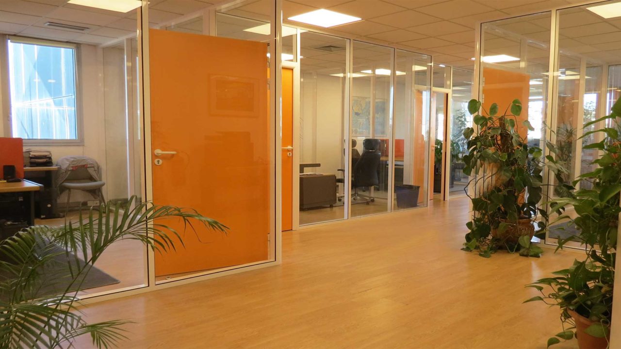 espaces de coworking en bureaux fermés
